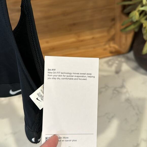 Nike Training sports bra black with athleisure top spandex trim youth size S - Picture 5 of 6